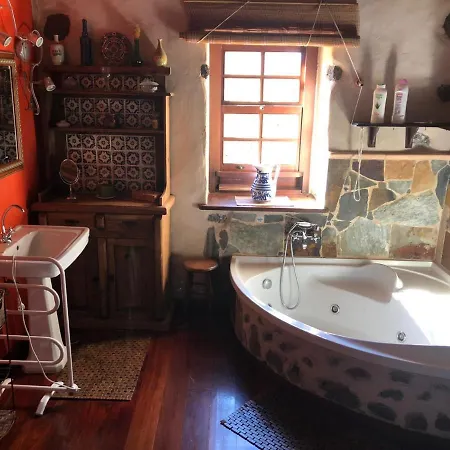 Vereda De Las Camellas Pensión