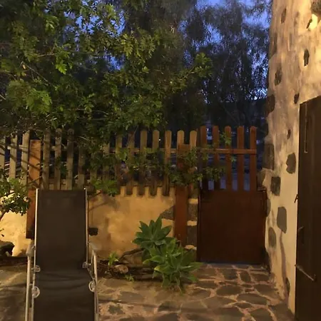 게스트하우스 Vereda De Las Camellas 3*